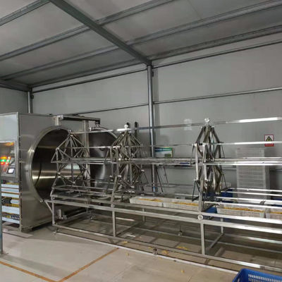 Vakuumtrockenere Maschine pharmazeutischer trocknender Oven Dehydrator der Mikrowellen-200-300kg/H